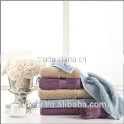 Hot Selling Romantic Jacquard 100 Cotton Luxury Wedding Bedding Set