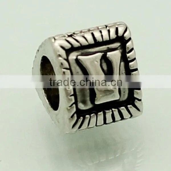 Cheap stainless steel jewelry metal alphabet letter beads
