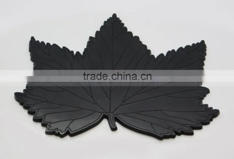 Wholesale Maple Leaf Magic Sticky Pad Anti-Slip Anti-shake Car Pad for Cell Phone 6