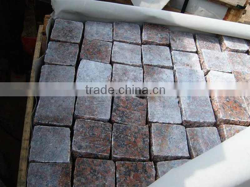 G682 Yellow Rusty Granite Cube Stone
