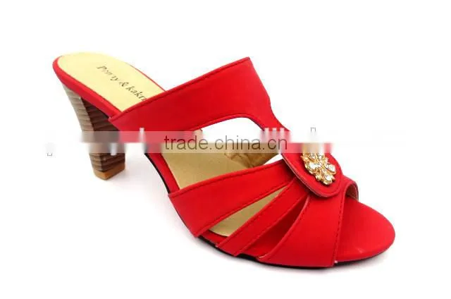 latest high heel PU leather wood heel office lady slipper with golden button
