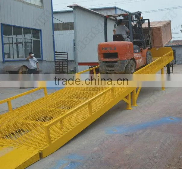cheap driveway dock ramp forklift ramp with CE