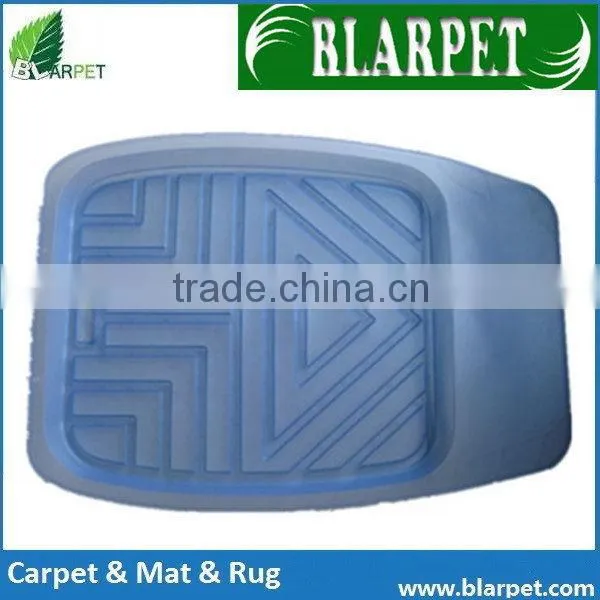 Good quality low price classic carpet embossed pvc car kick mat