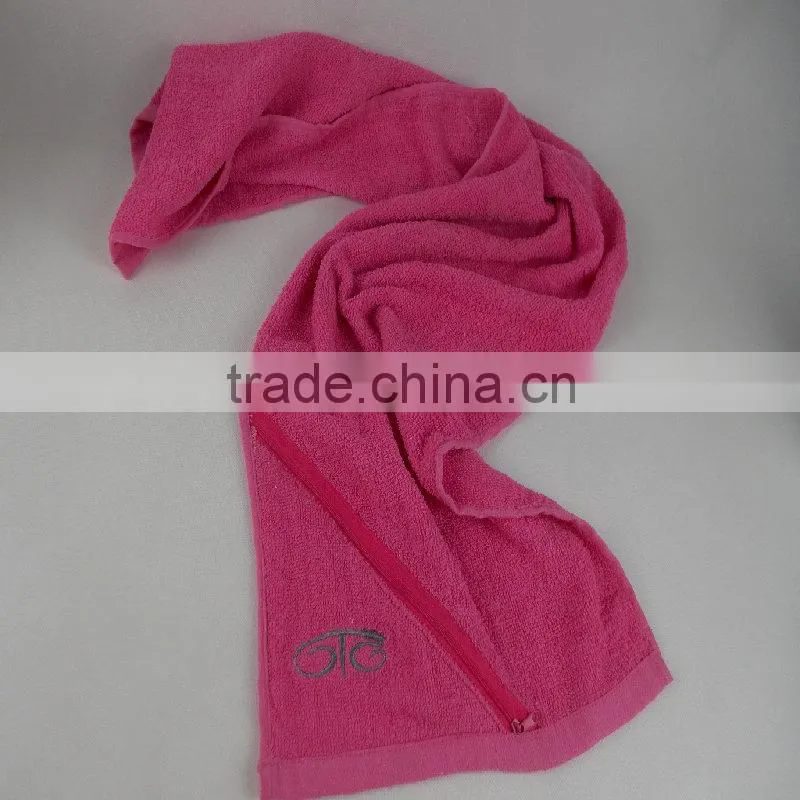 Pure cotton gym towel with zip lock microfiber beach towel