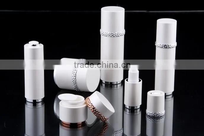 Empty round plastic bottles with airless pump acrylic cosmetic bottle