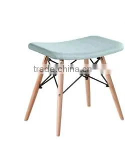 Simple design cheap manufacture wood peg stool