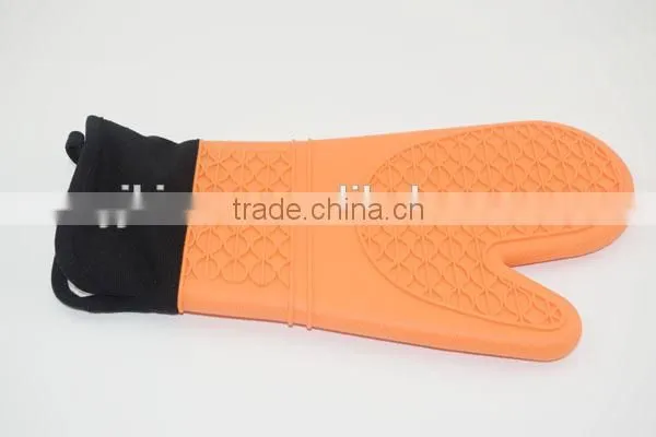 FDA Kitchen Waterproof thick BBQ silicone glove
