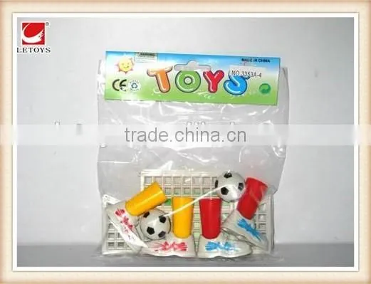 finger football game with 2 balls