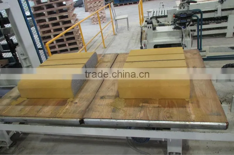 Cougar 2000A semi-automatic block making machine