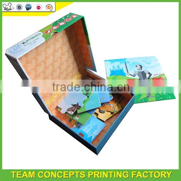 Interlocking jigsaw puzzles holder