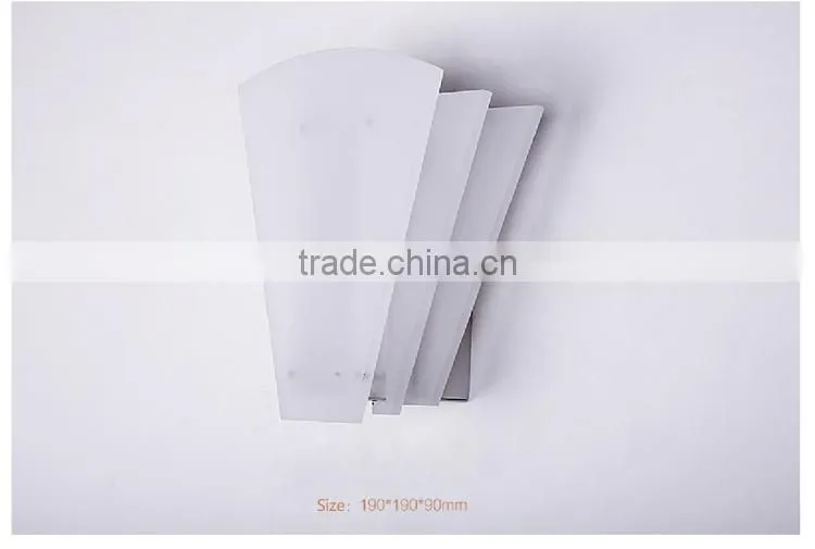 AC 230V Acrylic LED Wall Lamps 12W Small Iron LED Wall Light