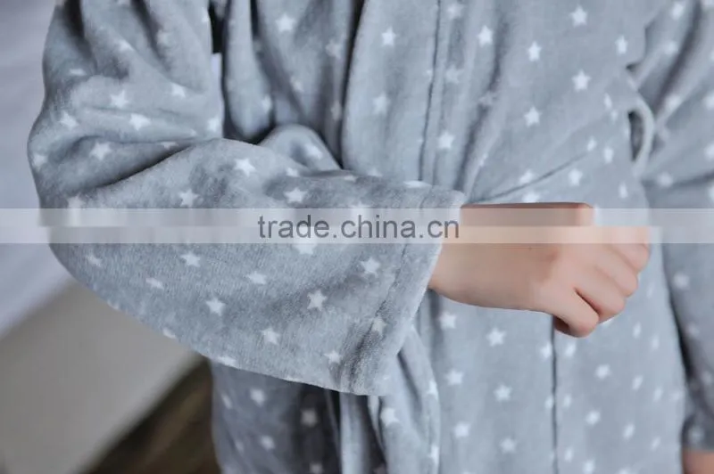 High Grade 100% cotton comfortable children bathrobe with hat