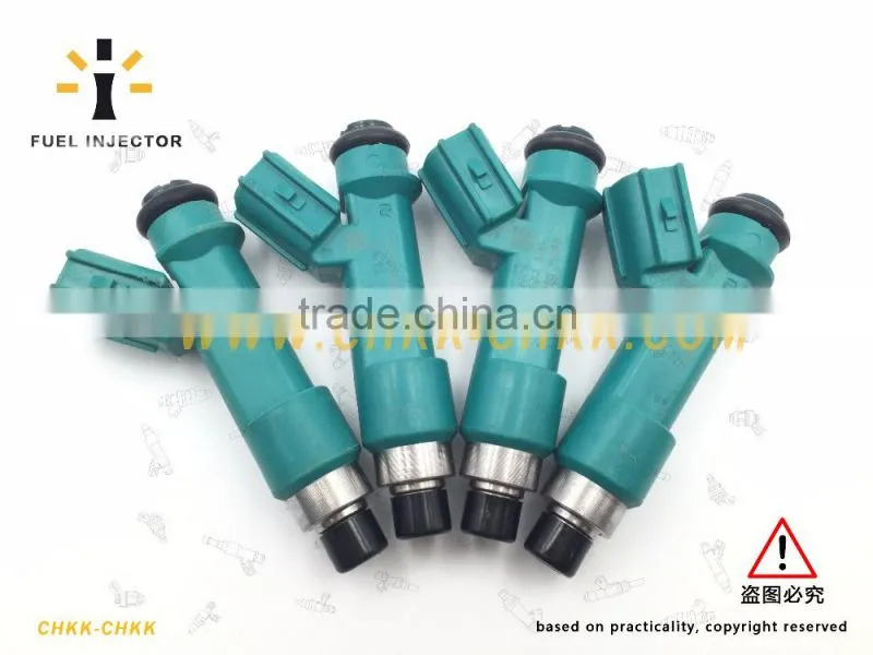 High qualtiy fuel injector in stock for Toyota Hilux year 2004-2013 OEM 23209-39075