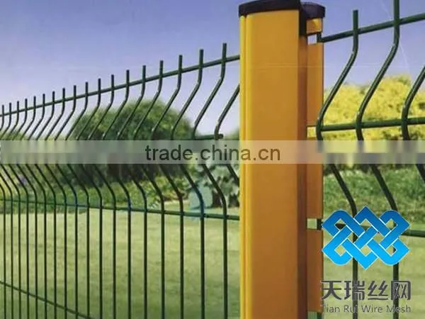 Europe welded triangle bending fence /welded folding fence