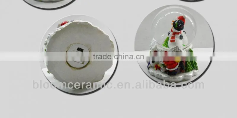 Snowman water ball souvenir