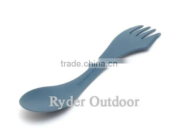 Plastic Spoons Forks and Knives