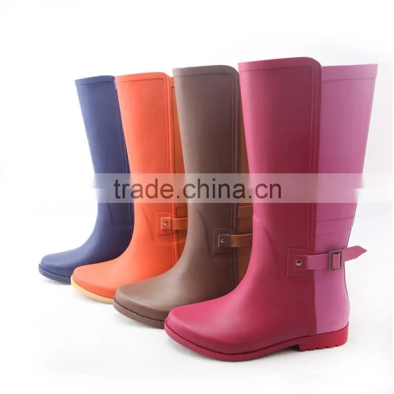 2017 women rubber rain boots with good shape