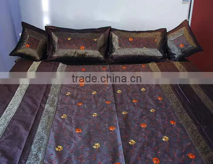silk bedspreads sets for corporate gifts