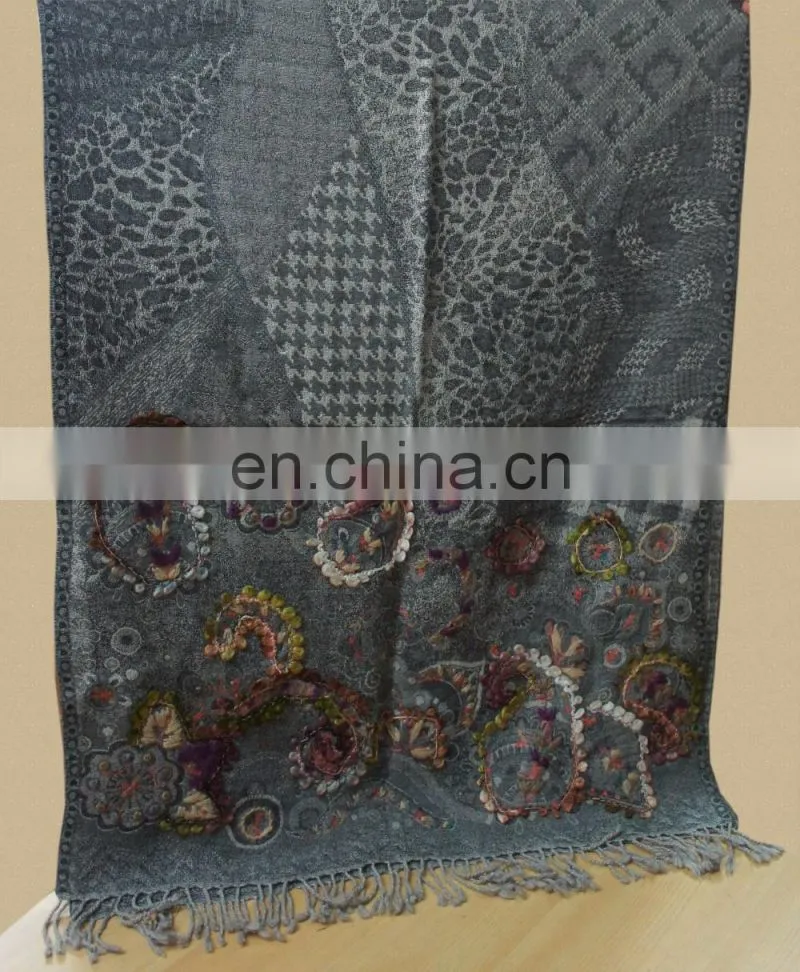100% Wool jamawar shawl with fancy wool embroidery