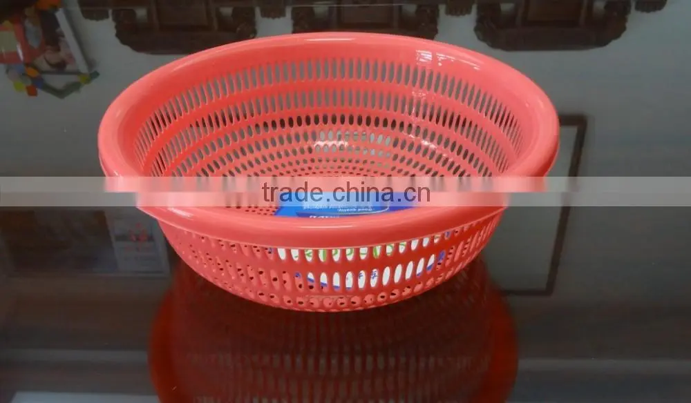 Good Quality Plastic Colander with Sieve
