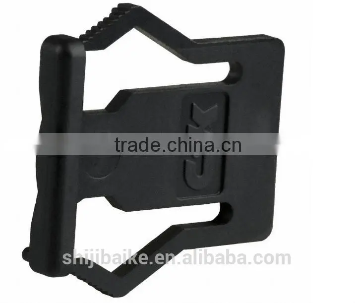 114B02000 HDWR ENDCAP RIGHT FOR SER 3U BLK