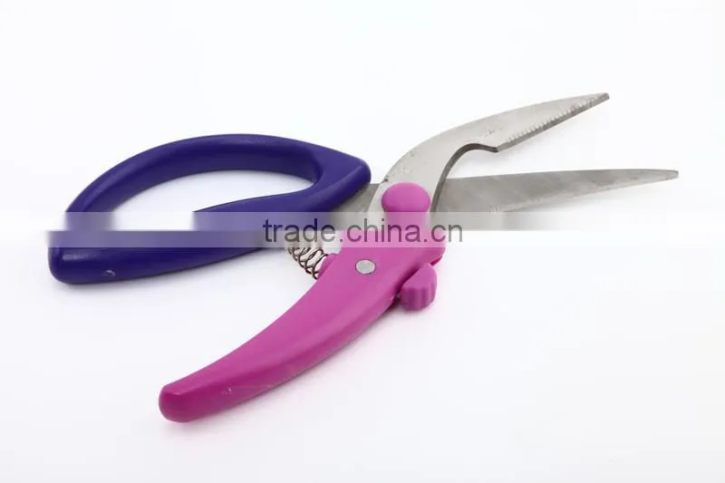 The high quality stainless steel and hot sale very nice kitchen shear