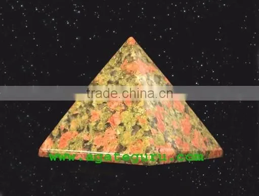 Purple flourite pyramids : Wholesale Pyramids Khambhat Supplier