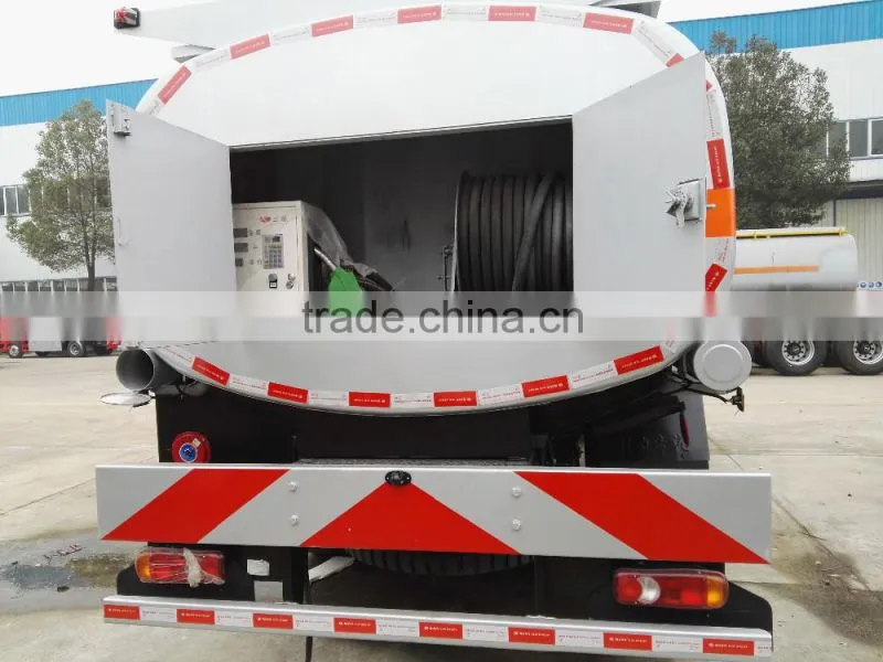 Dongfeng 2 axles oil transportation tank truck for sale in south africa