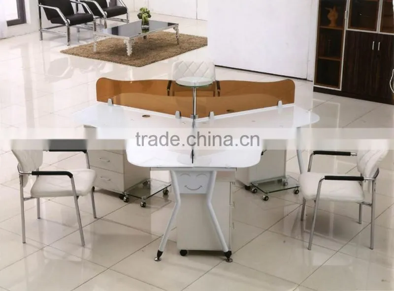 PT-C0406 workstation for 3 person with designer glass partition glass top
