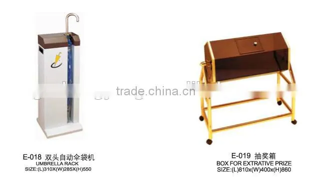 E-010 Promotion Umbrella Rack Stand in Supermarket