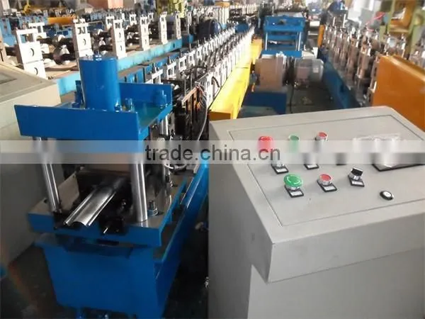 High Quality Motor Overhead Garage Door Roll Forming Making Machine , Used Metal Galvanized Steel Roller Shutter Door Rollformer