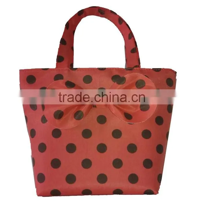 2016 fancy beautiful hot selling korean velvet women ladies cosmetic bag factory