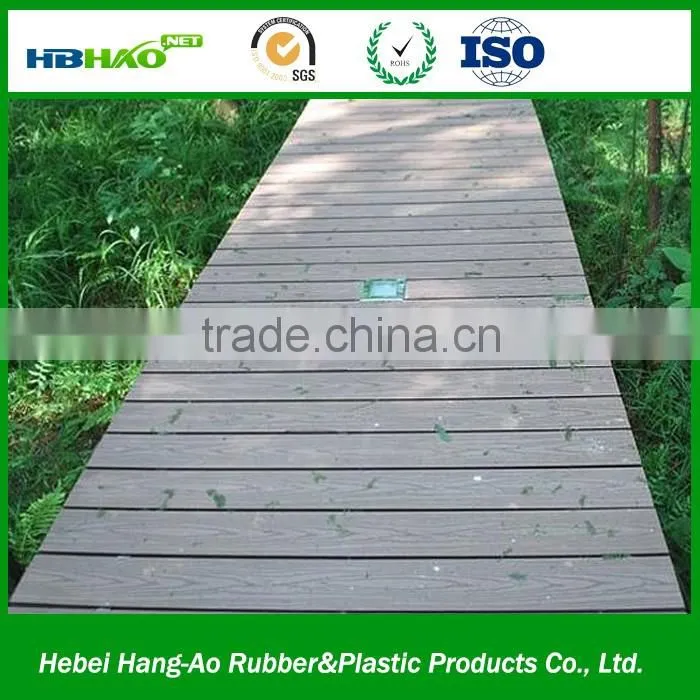 2016 new design Hollow and waterproof wpc decking.