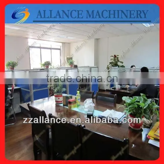 732 Low price for the small soil brick making machine 0086-15136240765