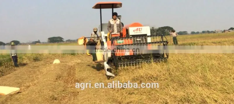 Big wheat combine harvester price of machines