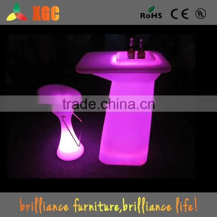 cheap plastic round tables for sale/Colorful light LED Plastic Furniture Bar table