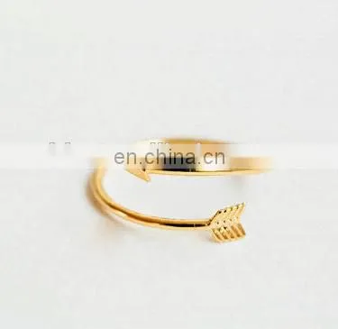 Mini cute gold knot ring jewelry