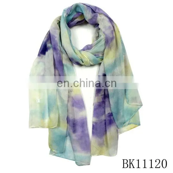 NEW ARRIVAL PRINTED LADY BANDANA WITH TASSELS SQUARE SCARF