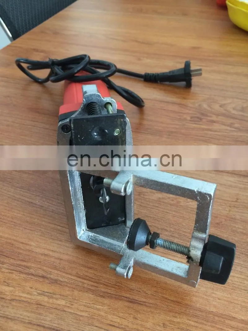Portable water slot milling tools for PVC window