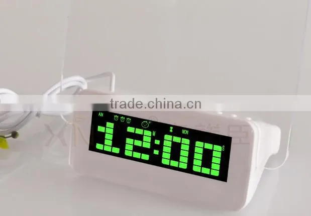 novel smart night light clock with memo board with USB HUB
