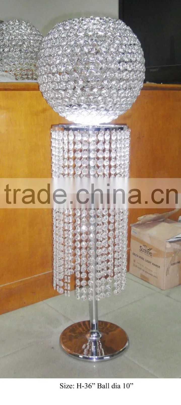 Wedding centerpieces with crystal ball, crystal ball centerpiece