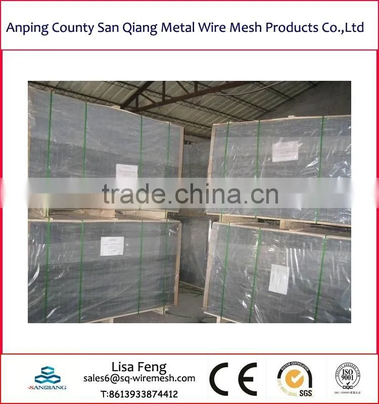 2*2 galvanized & diamond hole welded wire mesh panel