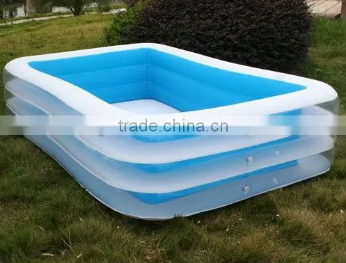 Giant inflatable family swimming pool