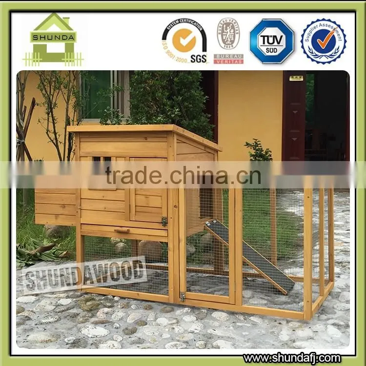 Quality assured Prefab Wooden Poultry House