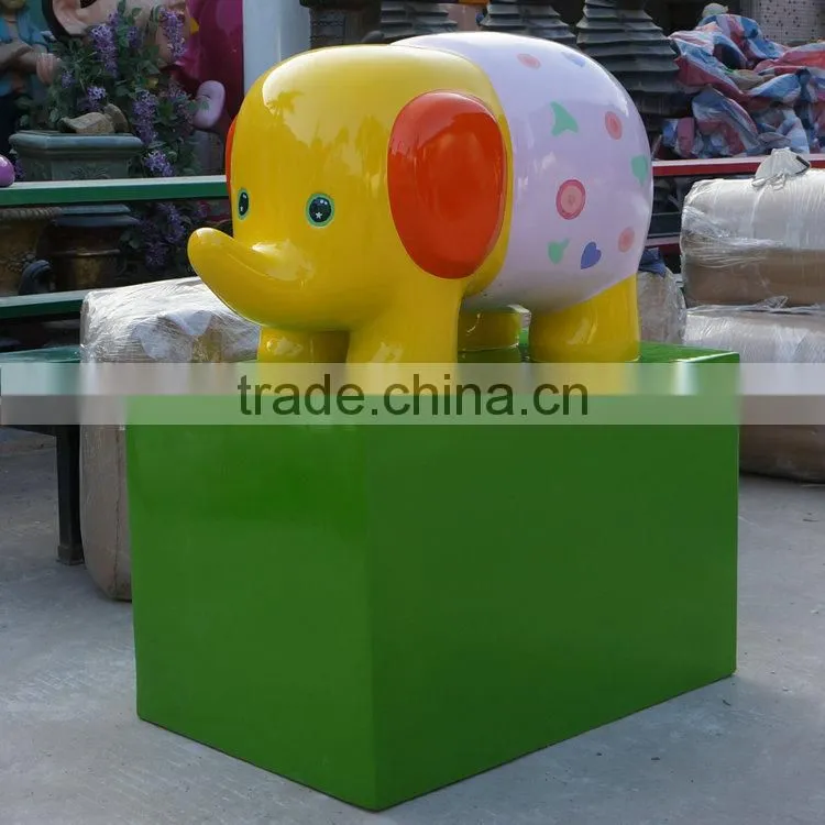 Customized fiberglass colourful elephant statue
