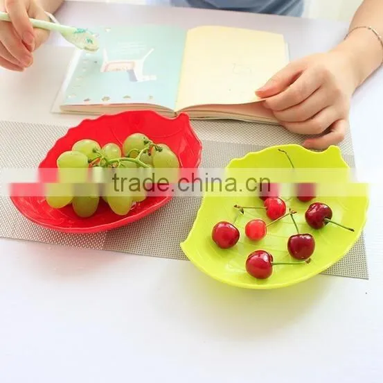 creative leaf shape plastic fruit tray fruit bowl fruit plate nut bowl candy tray