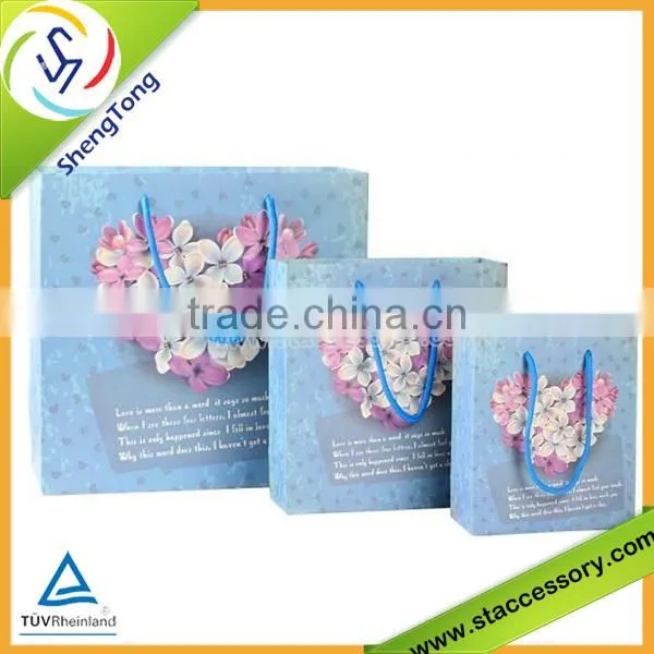 All kinds of paper shopping bag high quality and beautiful paper bag printing