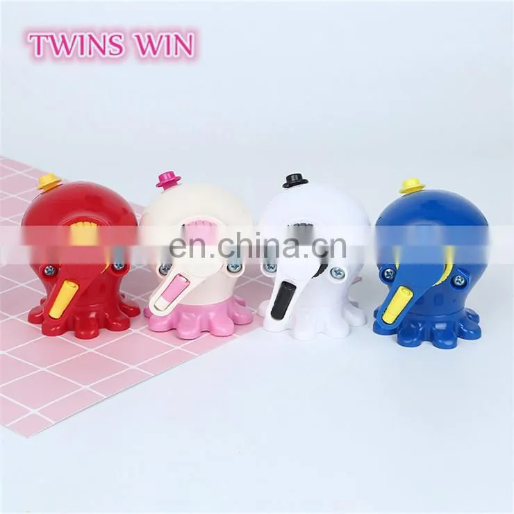 New arrival korean stationery Cute cartoon octopus manual pencil sharpener for kids Alibaba wholesale pencil sharpeners