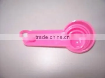2014 plastic measuring spoon