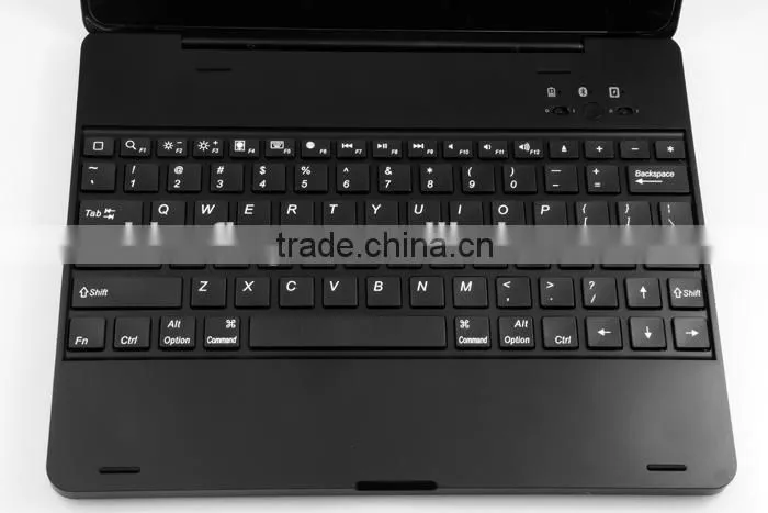Clamshell wireless Bluetooth keyboard case for iPad234 with 4000mah battery,rechargable folio calmshell Bluetooth keyboard